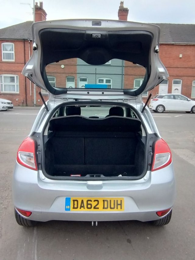 2012 RENAULT CLIO 2012 1.5 dCi Expression + Hatchback 3dr Diesel Manual Euro 5 (88 ps) - Photo 5