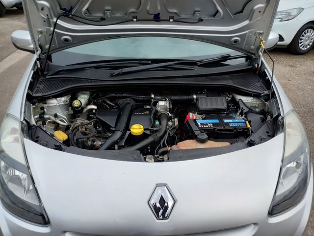 2012 RENAULT CLIO 2012 1.5 dCi Expression + Hatchback 3dr Diesel Manual Euro 5 (88 ps) - Photo 10