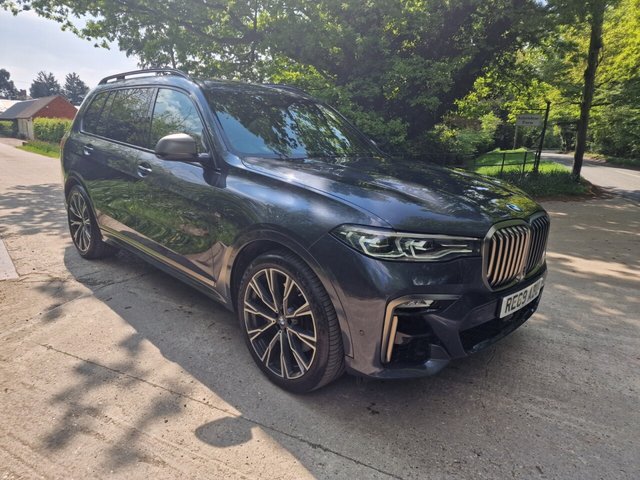 View our BMW X7 4.4 M50i V8 SUV 5dr Petrol Auto xDrive Euro 6 (s/s) (530 ps)