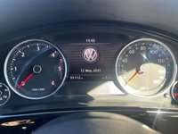 USED 2015 15 VOLKSWAGEN TOUAREG 3.0 TDI V6 BlueMotion Tech R-Line SUV 5dr Diesel Tiptronic 4WD Euro 6 (s/s) (262 ps) FULL SERVICE HISTORY 2 KEYS BOOK PACK SERVICED AS REQUIRED AND 1 YEAR MOT WITHIN THE SALE