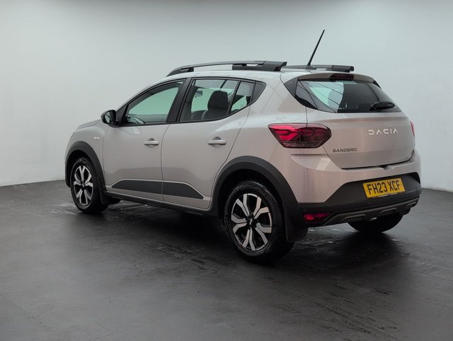 USED 2023 23 Dacia Sandero Stepway 1.0 Tce Journey Hatchback 5dr BI Fuel Manual Euro 6 (s/S) (100 Ps) Air Conditioning+tinted Windows