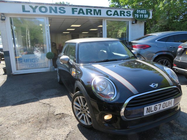 2017 67 MINI Hatch 1.5 Cooper Seven Hatchback 3dr Petrol Manual Euro 6 (s/s) (136 ps)