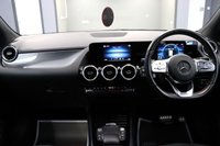 USED 2021 21 MERCEDES-BENZ GLA-CLASS 200 1.3 AMG LINE 1 OWNER CAMERA SAT NAV HEATED SEATS