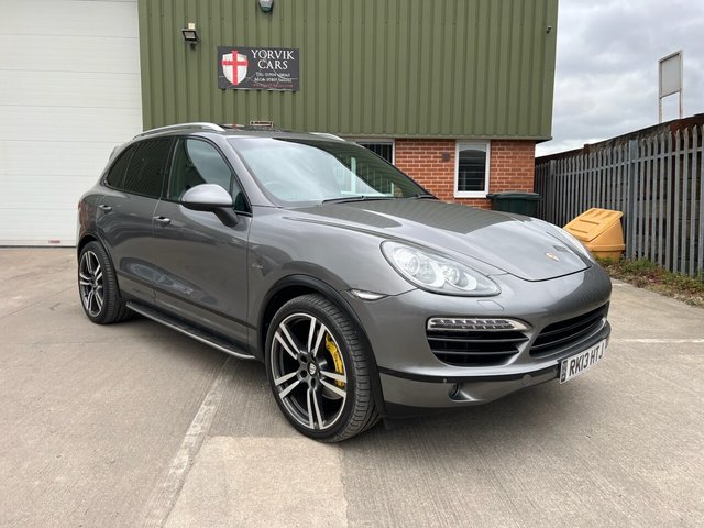 2013 13 Porsche Cayenne 4.2 TD V8 S SUV 5dr Diesel TiptronicS 4WD Euro 5 (s/s) (382 ps)
