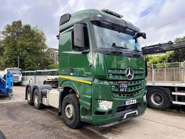 View our MERCEDES-BENZ AROCS