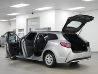 USED 2022 72 TOYOTA COROLLA 1.8 VVT-H 120 BHP COMMERCIAL HYBRID AUTOMATIC ( NO VAT ! ) 2 OWNERS | AIR CON | SAT NAV | NO VAT !