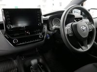 USED 2022 72 TOYOTA COROLLA 1.8 VVT-H 120 BHP COMMERCIAL HYBRID AUTOMATIC ( NO VAT ! ) 2 OWNERS | AIR CON | SAT NAV | NO VAT !