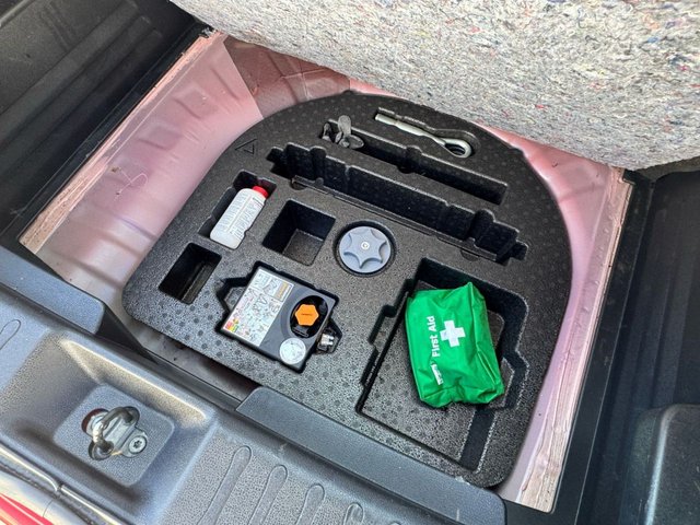 2014 Nissan Juke 1.6L Visia 5dr - Photo 8