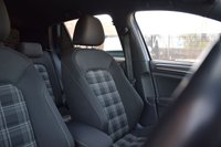 USED 2018 V VOLKSWAGEN GOLF 2.0 TDI GTD Hatchback 5dr Diesel DSG Euro 6 (s/s) (184 ps) FULL HISTORY / AUTO / CAR PLAY