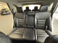 USED 2016 16 KIA SORENTO 2.2 CRDi KX-4 SUV 5dr Diesel Auto AWD Euro 6 (197 bhp) 7 Seats | AWD | Leather