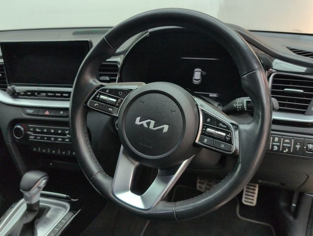 USED 2022 22 Kia Xceed 1.6 Gdi 8.9kwh 4 Suv 5dr Petrol Plug-In Hybrid Dct Euro 6 (s/S) (139 BHP) - Heated Seats + Sat Nav