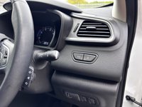 USED 2019 69 RENAULT KADJAR 1.3 TCe Iconic SUV 5dr Petrol EDC Euro 6 (s/s) (140 ps) 