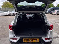 USED 2019 69 RENAULT KADJAR 1.3 TCe Iconic SUV 5dr Petrol EDC Euro 6 (s/s) (140 ps) 