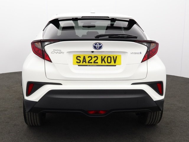 2022 Toyota C-HR 1.8L Design 5dr - Photo 9