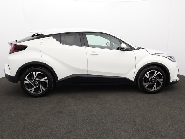 2022 Toyota C-HR 1.8L Design 5dr - Photo 11