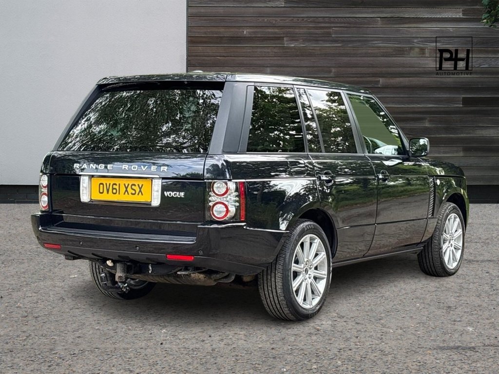 USED 2011 61 LAND ROVER RANGE ROVER 4.4 TD V8 Vogue SE SUV 5dr Diesel Auto 4WD Euro 5 (313 bhp) 3 OWNERS|TOW BAR|GREAT EXAMPLE