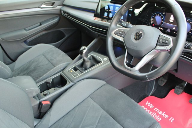 2022 VOLKSWAGEN GOLF 1.5 TSI Style Hatchback 5dr Petrol Manual Euro 6 (s/s) (150 ps) - Photo 10