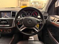 USED 2015 65 MERCEDES-BENZ GL CLASS 3.0 GL350 V6 BlueTEC AMG Sport SUV 5dr Diesel G-Tronic+ 4WD Euro 6 (s/s) (258 ps) Fantastic Service History