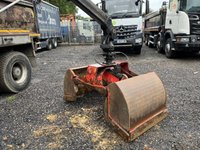 USED 2013 EPSILON M135L 2013 Epsilon M135L Crane with Clam Shell Bucket 