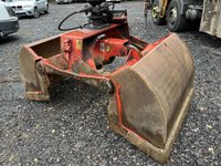 USED 2013 EPSILON M135L 2013 Epsilon M135L Crane with Clam Shell Bucket 