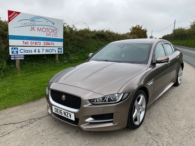 2016 16 Jaguar Xe 2.0d R-Sport Saloon 4dr Diesel Auto AWD Euro 6 (s/s) (180 ps)