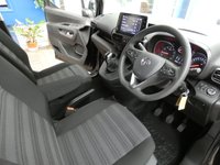 USED 2020 20 VAUXHALL COMBO LIFE 1.5 Turbo D BlueInjection Energy XL MPV 5dr Diesel Manual Euro 6 (s/s) (7 Seat) (100 ps) 7 SEATS AIR CON CRUISE CONTROL PARKNG SENSORS 1 OWNER SERVICE HISTORY WARRANTY