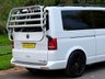 USED 2015 64 VOLKSWAGEN CARAVELLE 2.0 SE BiTDI BLUEMOTION TECHNOLOGY LWB SPORTLINE STYLE BODYKITS LED DAYLIGHTS 7 SEATS SUNROOF 20