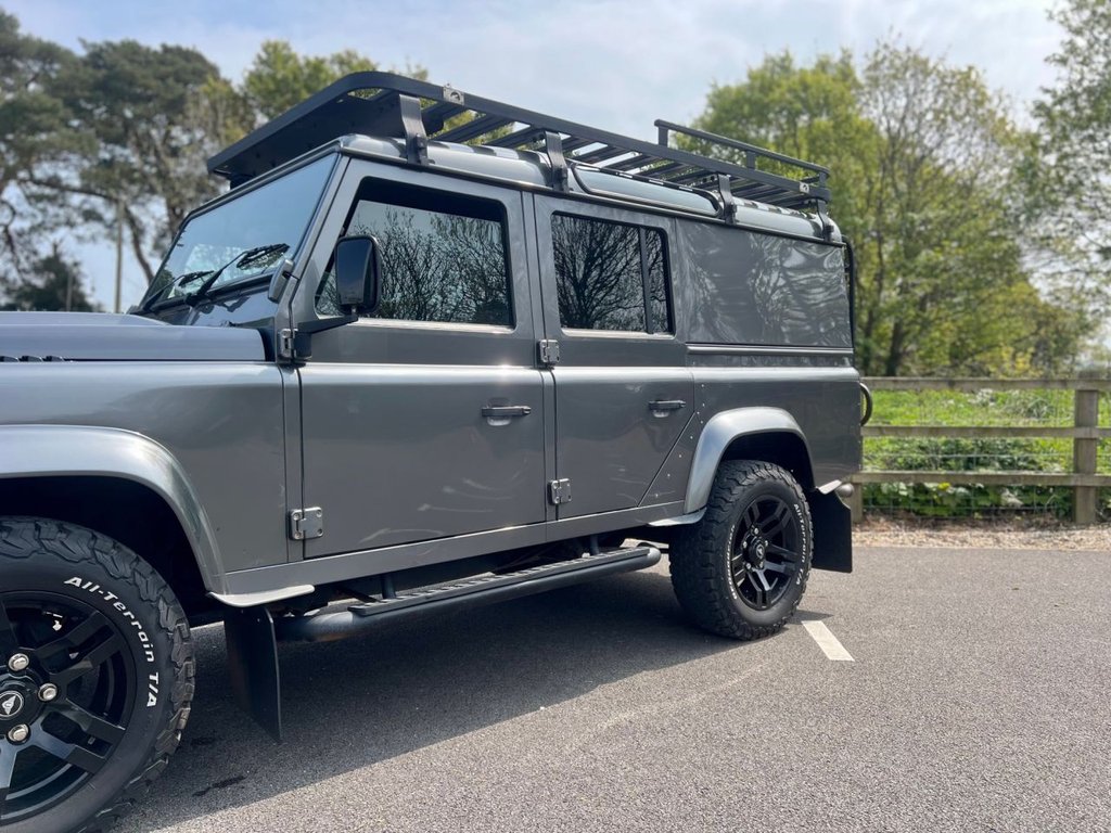 USED 2014 64 LAND ROVER DEFENDER 110 XS 2.2 TDCi // URBAN TRUCK // 5dr // Diesel // Manual // 4WD // MWB Euro 5 (122 ps) // px swap 