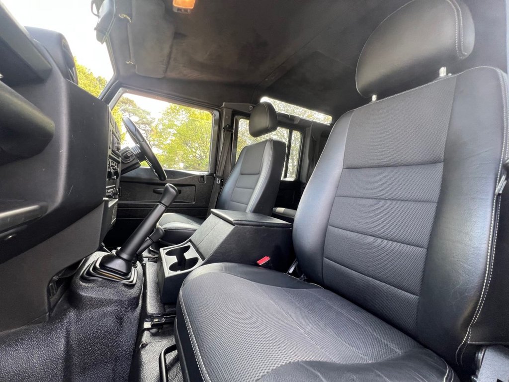 USED 2014 64 LAND ROVER DEFENDER 110 XS 2.2 TDCi // URBAN TRUCK // 5dr // Diesel // Manual // 4WD // MWB Euro 5 (122 ps) // px swap 