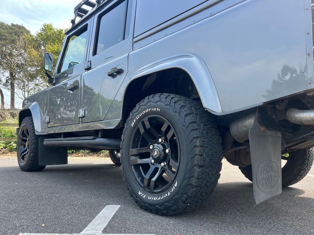 USED 2014 64 LAND ROVER DEFENDER 110 XS 2.2 TDCi // URBAN TRUCK // 5dr // Diesel // Manual // 4WD // MWB Euro 5 (122 ps) // px swap 