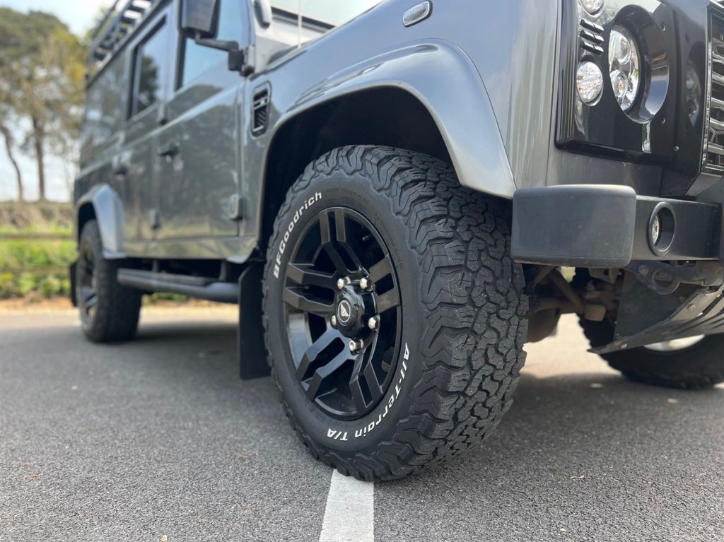 USED 2014 64 LAND ROVER DEFENDER 110 XS 2.2 TDCi // URBAN TRUCK // 5dr // Diesel // Manual // 4WD // MWB Euro 5 (122 ps) // px swap 