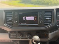 USED 2020 20 VOLKSWAGEN CRAFTER 2.0 TDI CR35 Trendline GLAZIER VAN Panel FWD MWB Euro 6  (140 ps) 