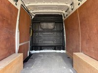 USED 2020 20 VOLKSWAGEN CRAFTER 2.0 TDI CR35 Trendline GLAZIER VAN Panel FWD MWB Euro 6  (140 ps) 