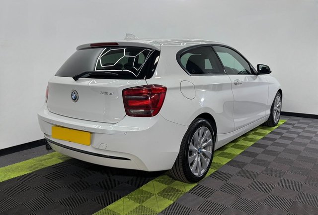 2014 BMW 1 SERIES - Photo 2