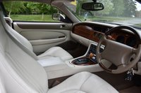 USED 2000 JAGUAR XK8 CONVERTIBLE 4.0 Convertible 2dr Petrol Automatic (284 g/km, 290 bhp) ***128 AA POINT CHECK ***