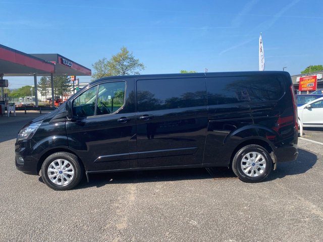 2019 Ford Transit Custom 2L Limited 5dr - Photo 2