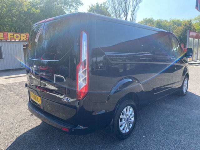 2019 Ford Transit Custom 2L Limited 5dr - Photo 9
