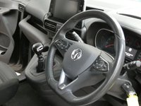 USED 2022 22 VAUXHALL COMBO LIFE 1.5 Turbo D SE XL MPV 5dr Diesel Manual 6Spd Euro 6 (s/s) (7 Seat) (100 ps) 7 SEATS AC CRUISE CONTROL PARKING SENSORS 1 OWNER SERVICE HISTORY WARRANTY