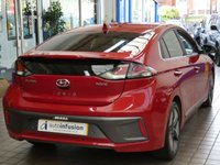 USED 2022 22 HYUNDAI IONIQ 1.6 h-GDi Premium SE Hatchback 5dr Petrol Hybrid DCT Euro 6 (s/s) (141 ps) SAT NAV LEATHER HEATED VENTILATED SEATS HEATED STEERING HEATED REAR SEATS REAR VIEW CAMERA CRUISE CONTROL PARKING SENSORS 1 OWNER 3 HYUNDAI SERVICES TO 11K MILES HYUNDAI WARRANTY MARCH 2027