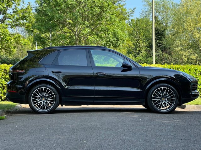 View our PORSCHE CAYENNE