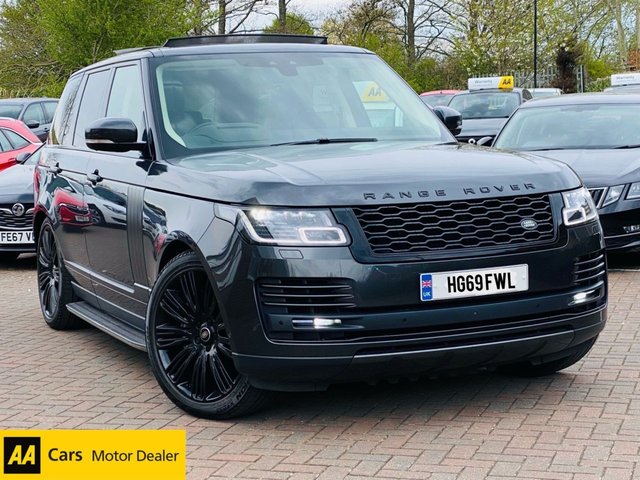 View our Land Rover Range Rover 4.4 SD V8 Autobiography SUV 5dr Diesel Auto 4WD Euro 6 (s/s) (339 ps)