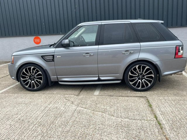 View our LAND ROVER RANGE ROVER SPORT