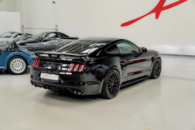 View our FORD MUSTANG