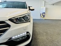 USED 2017 66 HYUNDAI SANTA FE 2.2 CRDi Blue Drive Wiggins Edition SUV 5dr Diesel Auto 4WD Euro 6 (s/s) (7 Seat) (200 ps) PANROOF SATNAV VENTED SEATS