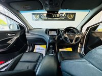 USED 2017 66 HYUNDAI SANTA FE 2.2 CRDi Blue Drive Wiggins Edition SUV 5dr Diesel Auto 4WD Euro 6 (s/s) (7 Seat) (200 ps) PANROOF SATNAV VENTED SEATS