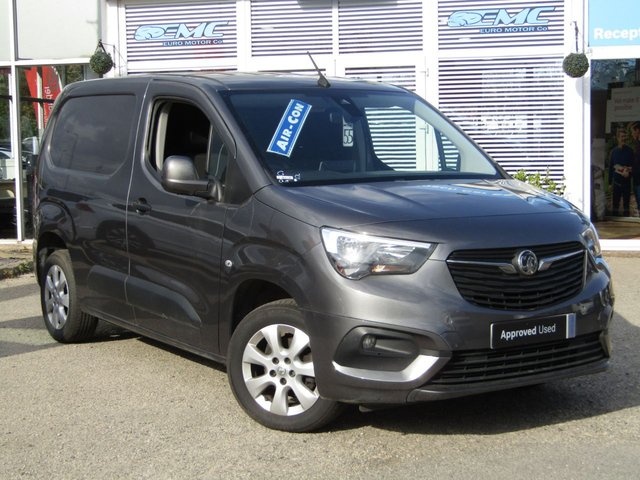2021 71 Vauxhall Combo 1.5 Turbo D 2000 Griffin Panel Van 4dr Diesel Manual L1 H1 Euro 6 (100 ps)