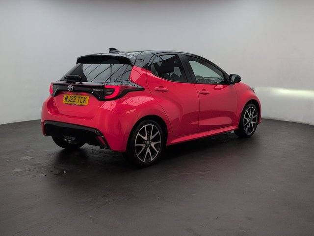 USED 2022 22 Toyota Yaris 1.5 Vvt-H Launch Edition Hatchback 5dr Petrol Hybrid E-Cvt Euro 6 (s/S) (116 Ps) -Apple Carplay + Air Conditioning-