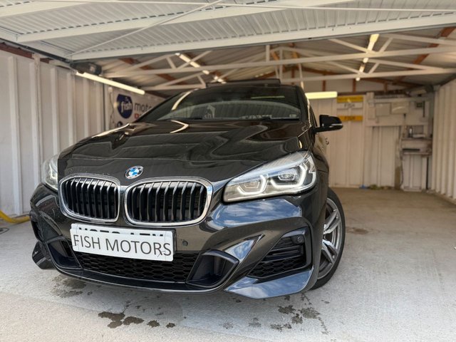 2020 70 BMW 2 SERIES ACTIVE TOURER 1.5 225xe 10kWh M Sport MPV 5dr Petrol Plug-in Hybrid Auto 4WD Euro 6 (s/s) (224 ps)+1 FORMER KEEPER+2 KEYS+2 CABLES+PANORAMIC SUNROOF+MSPORT PACK+AERODYNAIC PACK+LEATHER SEATS 2KEYS+2 CABLES+1 FORMER KEEPER+HISTORY+PANORAMIC SUNROOF+CLIMATE+CRUISE+PARK CONTROL+FULL LEATHER HEATED SPORTS SEATS+NAV+BLUETOOTH+MEDIA+M SPORT PACK+AERODYNAMIC PACK+ALLOYS+HPI CLEAR