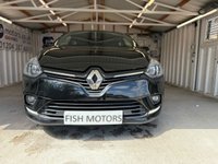 USED 2019 19 RENAULT CLIO 1.5 dCi Iconic Hatchback 5dr Diesel Manual Euro 6 (s/s) (90 ps)+2 KEYS+HISTORY+MEDIA+NAVIGATION+ALLOYS+APPS+PARK SENSORS+PRIVACY+ 2 KEYS+2 FORMER KEEPERS+ALLOYS+HISTORY+PRIVACY+BLUETOOTH+MEDIA+NAV+USB+AUX+PARKING SENSORS+CRUISE+HPI CLEAR
