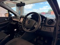 USED 2019 19 RENAULT CLIO 1.5 dCi Iconic Hatchback 5dr Diesel Manual Euro 6 (s/s) (90 ps)+2 KEYS+HISTORY+MEDIA+NAVIGATION+ALLOYS+APPS+PARK SENSORS+PRIVACY+ 2 KEYS+2 FORMER KEEPERS+ALLOYS+HISTORY+PRIVACY+BLUETOOTH+MEDIA+NAV+USB+AUX+PARKING SENSORS+CRUISE+HPI CLEAR